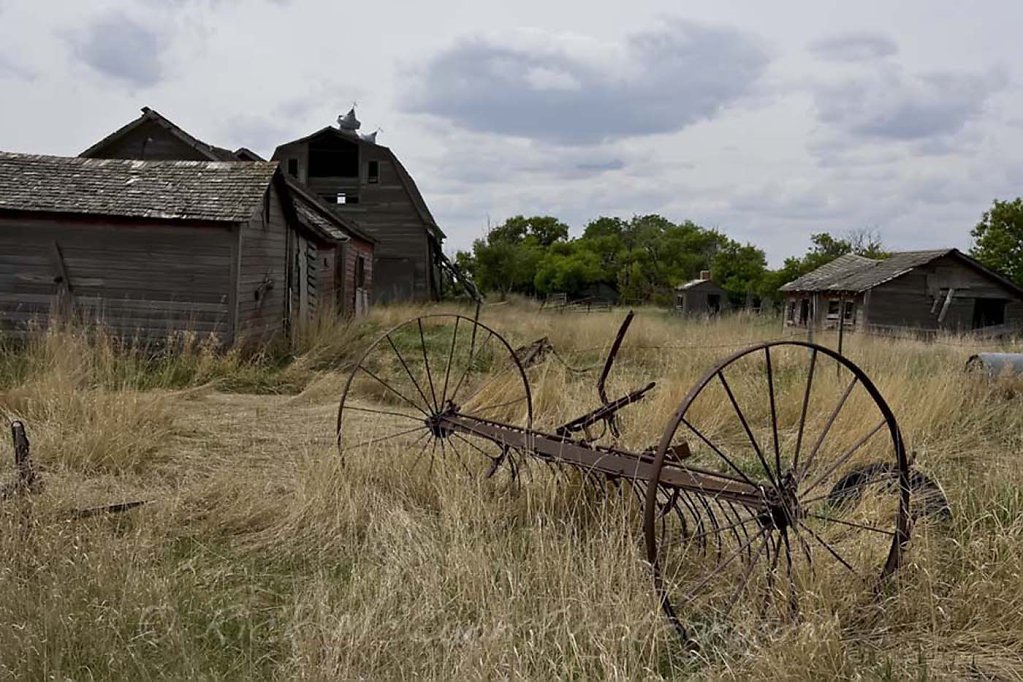 Saskatchewan Farm Yard